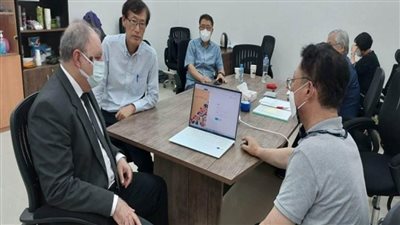 رئيس جامعة بني سويف التكنولوجية يبحث مع مدير المشروع المصري الكوري إعداد برنامج لنظام الإدارة الخاص بالاعتماد والجودة (صور)