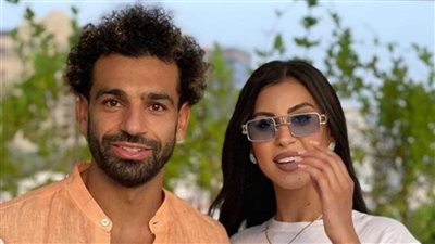 محمد صلاح يظهر مع ملكة جمال مصر | صورة