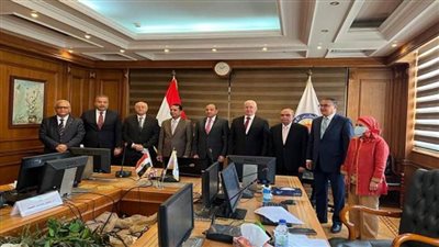 اللجنة المُختصة بترشيح رؤساء الجامعات تواصل أعمالها بمقابلة المُرشحين لمنصب رئيس جامعة الأقصر (صور)