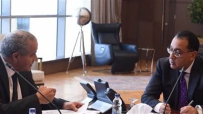 وزير التموين: رصيد الزيت يكفى 5 أشهر والدواجن المجمدة 6 أشهر