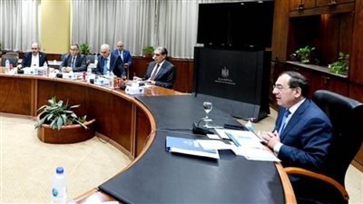 الملا: الشركة العامة للبترول تنتج 68.3 ألف برميل زيت مكافئ يوميا (صور)