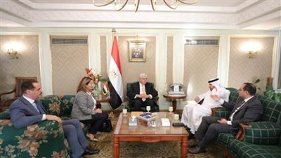 وزير التعليم العالي يبحث تعزيز سبل التعاون مع مؤسسة محمد بن راشد للمعرفة ومشروع المعرفة العالمي (صور)