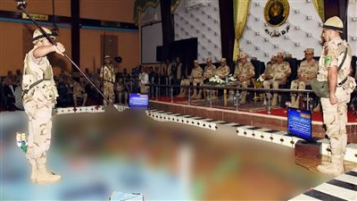 الفريق أسامة عسكر يشهد مشروع مراكز القيادة «جاسر 132» بقوات الدفاع الجوي (صور)