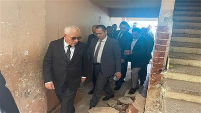 وزير التعليم ومحافظ الجيزة يتفقدان مدرسة المعتمدية الإعدادية بنات (صور)