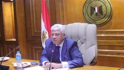 وزير التعليم العالي يرأس اجتماع المجلس الأعلى للتعليم التكنولوجي (صور)