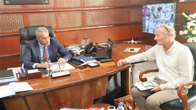 قبيل اللقاءات مع ممثلي