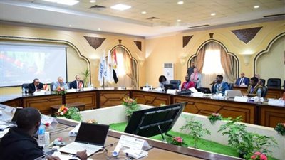 وزير الري يفتتح برنامج نظم الري الحديث بمشاركة 25 متدربا من 15 دولة إفريقية (صور)