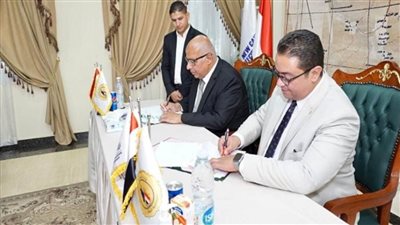 وزير التعليم العالي يتلقى تقريرًا بشأن توقيع بروتوكول للتعاون بين معهد إعداد القادة وجامعة القاهرة الجديدة التكنولوجية (صور)