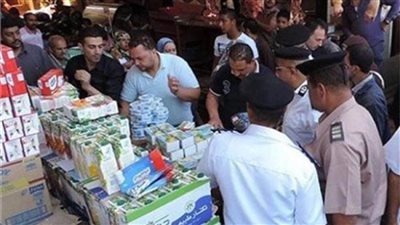 ضبط 180 طن سلع مدعمة و67 ألف لتر مواد بترولية بالسوق السوداء 