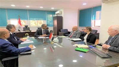 نائب وزير الإسكان لشئون البنية الأساسية يلتقي ممثلي الوكالة الأمريكية للتنمية الدولية لبحث أوجه التعاون (صور)