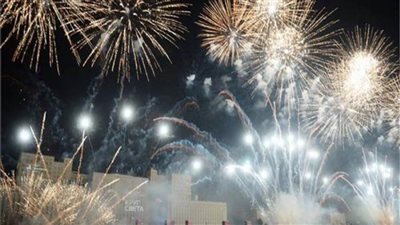 احتراق دمية عملاقة يثير الذعر في الهند | فيديو 