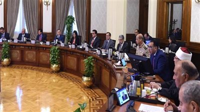 رئيس الوزراء يشيد بافتتاح مصنع الرمال السوداء: تعظيم لاستغلال ما نمتلكه من ثروات (صور)