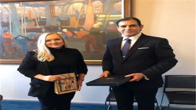 السفير المصري في هلسنكي يلتقي وزيرة البيئة والمناخ الفنلندية 