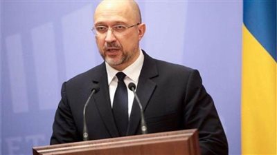 رئيس وزراء أوكرانيا يحذر من نفاد ذخيرة الدفاع الجوي 
