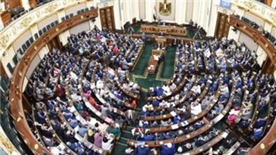 البرلمان يقر قانونا يسمح للمغتربين المصريين باستيراد سيارات خاصة معفاة من الضرائب لمدة 4 أشهر