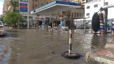 محافظة القاهرة: السيطرة على 67 منطقة لتجمعات المياه بسبب الأمطار