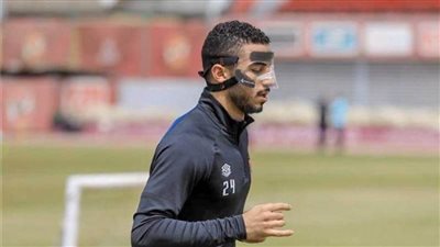 جراحة أنف تبعد مدافع الأهلي عبد المنعم لثلاثة أسابيع