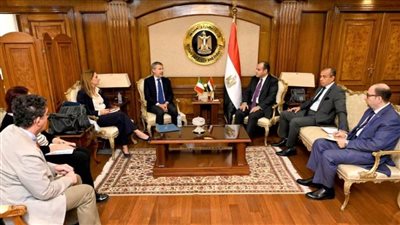 وزير التجارة يبحث مع سفير إيطاليا بالقاهرة تنمية العلاقات الاقتصادية والاستثمارية المشتركة بين البلدين