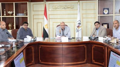 محافظ بني سويف يوجه بدعم مواطن أصيب في حادث أفقده القدرة على العمل