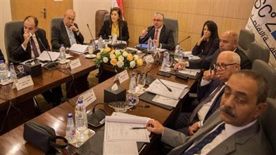 اقتصادية قناة السويس: مجلس إدارة الهيئة يقر عددا من المشروعات للدفع نحو جذب مزيد من الاستثمارات (صور)