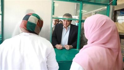 وزير الصحة يتفقد مستشفى الواسطى ويوجه برفع كفاءته والإلتزام بجداول الصيانة الدورية (صور)