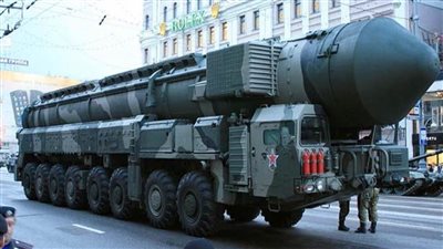 إيران تعلن تطوير صاروخ تفوق سرعته سرعة الصوت