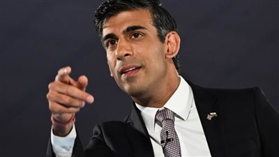 رييشي سوناك يتعهد لـ زيلينسكي بتوفير ألف ضاروخ أرض جو جديد