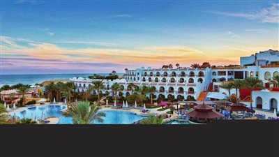 المنشآت السياحية: المطاعم تطلب عودة مواعيد عمل ما قبل كورونا