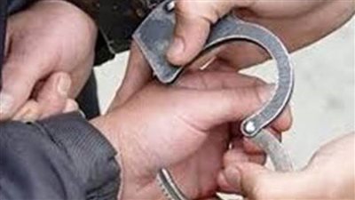 التحقيق مع عامل دليفري لاتهامه بمعاكسة فتاة فرنسية بالمقطم