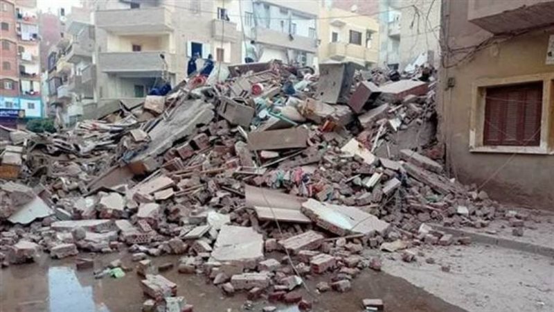 عقار إمبابة المنهار