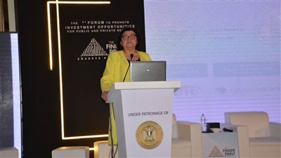 مستشار محافظ البنك المركزي: الدولة جادة في خلق بيئة استثمارية مميزة ونعمل للارتقاء بكافة القطاعات 