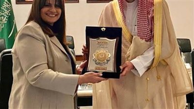 الجالية المصرية تحتفل بزيارة وزيرة الهجرة للمملكة العربية السعودية