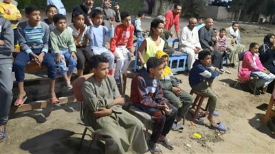 فعاليات المسارح المتنقلة بقرية الشيخ خليفة بالأقصر