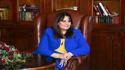 وزيرة الهجرة تعقد لقاء مع عدد من كبار الأطباء المصريين بالخارج لبحث سبل الاستفادة من خبراتهم (صور)