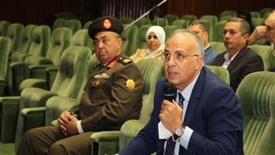 سويلم يشارك في ورشة عمل 