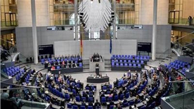 برلمان ألمانيا يوجه رسالة «تحذير» لموسكو.. وزيلينسكي يصفها بـ«التاريخية»