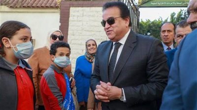 وزير الصحة يُعلن مواصلة العمل بمبادرة الكشف المبكر عن الأنيميا والسمنة والتقزم