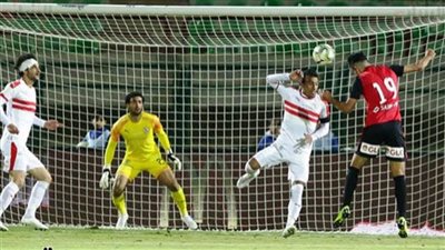 الشوط الأول.. الزمالك يتقدم على طلائع الجيش بهدف في الشوط الأول