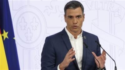 إسبانيا تكشف مظروفا يحوى قنبلة موجه لرئيس الحكومة.. وآخر بمقر وزارة الدفاع