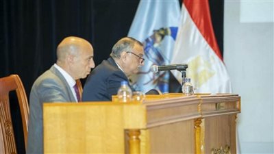 وزير الإنتاج الحربي يترأس الجمعيات العمومية للشركات والوحدات التابعة لاستعراض الحساب الختامي للعام المالي 2021-2022 (صور)