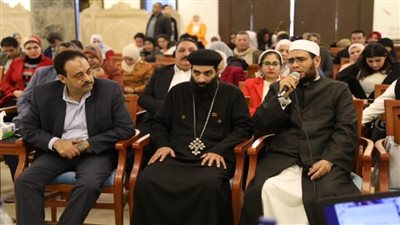 «الصحة» تعقد ندوة تثقيفية عن دور القطاع الصحي في مناهضة العنف ضد المرأة (صور)