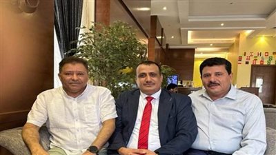 رئيس مركز البحر الأحمر يلتقي برأس الهرم القضائي اليمني وكبار المحاميين اليمنيين في الرياض (صور)