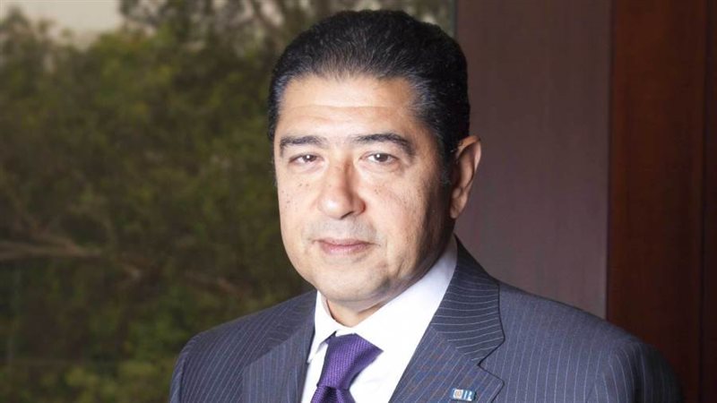 هشام عز العرب مستشار