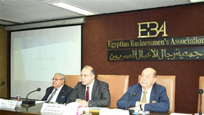 رئيس الرقابة المالية يبحث مع 