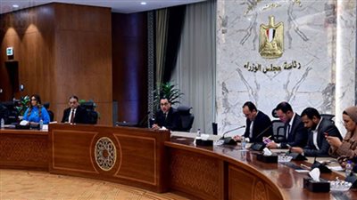 رئيس الحكومة: خطة تدبير للموارد الدولارية لتحقيق التوازن المأمول في السوق