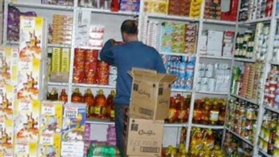 التموين: ضبط 14 طن سلع غذائية مجهولة المصدر في الجيزة 