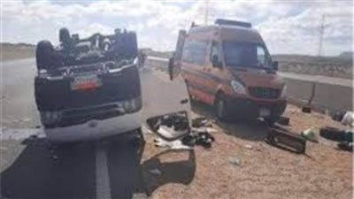 إصابة 5 أشخاص فى إنقلاب سيارة بأسوان