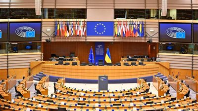 البرلمان الأوروبي يصوت لصالح تعليق أي عمل يتعلق بقطر على خلفية مزاعم فساد