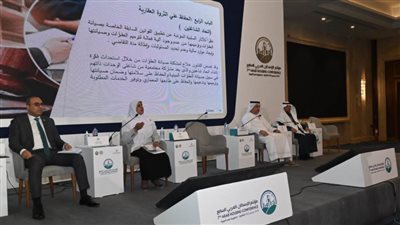 عبد الخالق إبراهيم يستعرض محاور إستراتيجية المدن الجديدة الذكية في مصر