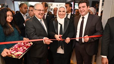 نيفين القباج تفتتح فرع بنك ناصر الاجتماعي بمنطقة الأسمرات